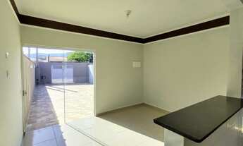 Imagem 2: Casa com Piscina á 100 metros a venda em Itanhaém