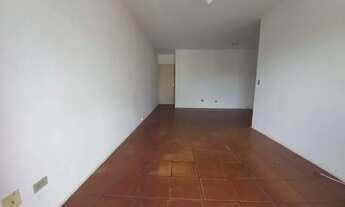 Imagem 3: Apartamento á 2 quadras da praia, com 2 dormitórios + reversível, 2 vagas, à venda, 84 m²