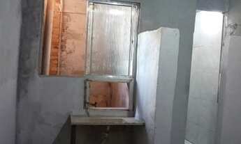 Imagem 4: Quarto perto do centro