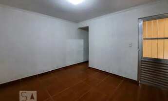 Imagem 3: Casa para Aluguel - Centro, 1 Quarto, 67 m2
