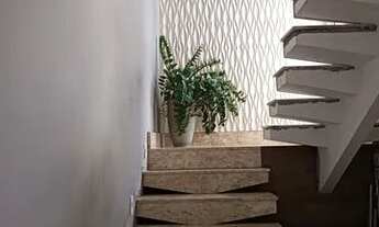 Imagem 7: Casa de condomínio para venda tem 180 metros quadrados com 4 quartos