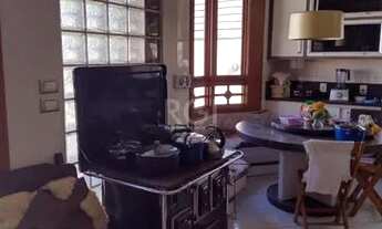 Imagem 5: Casa para Venda - 335m², 5 dormitórios, sendo 1 suites, 4 vagas - Moinhos de Vento