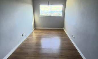 Imagem 3: Apartamento com 2 dois dormitórios, 1 vaga, Reformado, com armários na Vila Mangalot