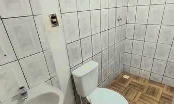 Imagem 5: CASA 1/4 EM FRENTE AO PARQUE SANTA RITA