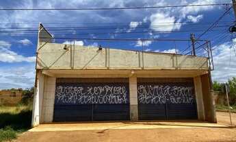 Imagem 1: Vende-se Casa/Loja no Coimbra Águas Lindas