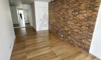 Imagem 4: Apartamento em muito bom estado. Com 2 vagas de garagem e varanda no Jd. América