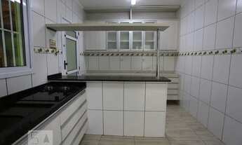 Imagem 3: Casa para Aluguel - Cipava, 2 Quartos, 280 m2