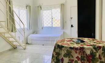 Imagem 3: Linda Kitnet na Carvoeira (ao lado da UFSC)- Apenas Mulheres