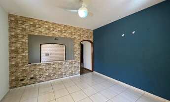 Imagem 3: Casa para Venda em Maringá, Vila Morangueira, 3 dormitórios, 1 suíte, 3 banheiros, 4 vagas