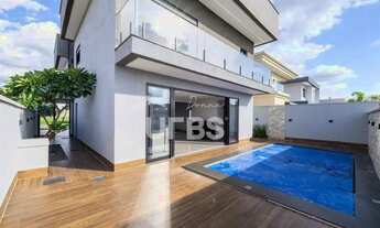 Imagem: Sobrado no Parqville Jacarandá 4 suítes