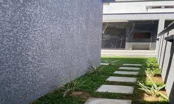 Imagem 3: Casa com Design Moderno em ótima Localização nos Ingleses