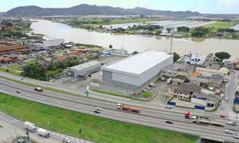 Imagem 3: Galpão de 5.900 m² as Margens da BR-101 no Salseiros em Itajaí - SC