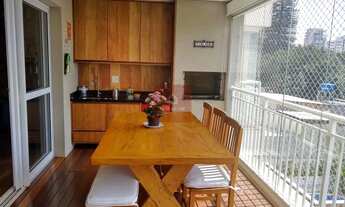 Imagem: Apartamento alto padrão, um por andar a