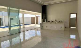 Imagem 2: Casa em Condomínio de Alto Padrão à Venda com 4 suítes, com 260 m² de área construída - Sã