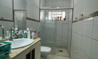 Imagem 5: Casa 03 quartos sendo uma suíte jardim Califórnia próximo ao córrego