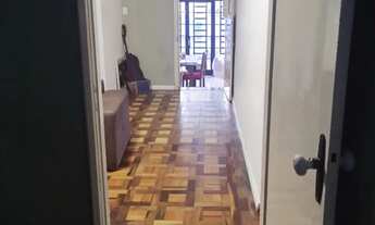 Imagem 2: Casa na Rua D. Augusta. M Deus