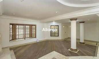 Imagem 6: Casa Ampla para Locação com 4 Quartos, Piscina no Bairro Menino Deus - Porto Alegre/RS