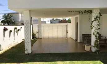 Imagem 2: Casa em condomínio