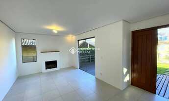 Imagem 3: Imóvel para aluguel possui 124 metros quadrados com 2 quartos em Rio Tavares - Florianópol