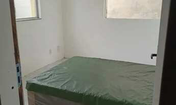 Imagem 5: Alugo apartamento 2/4 semi-mobiliado - 2800,00 incluso cond, iptu e internet