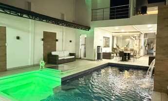 Imagem: NOVO ALEIXO. Rua c/ cancela. Duplex, 1ste