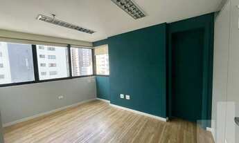 Imagem 5: Conjunto Comercial Estruturado com 7 Salas e 2 Vagas em Região Premium