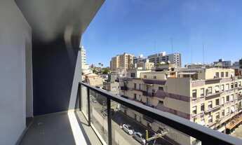 Imagem 4: Apartamento duplex com duas sacadas e vaga de garagem