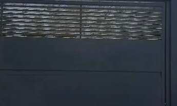 Imagem: Vende,troca,negocia casa. Precisa de reforma