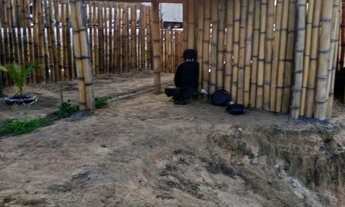 Imagem 2: Vendo galpão as MARGENS DA RODOVIA 040