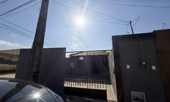 Imagem: Vendo casa de esquina em pacajus ótima