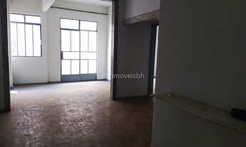 Imagem: Ref. 3048 - 03 quartos com ótima localização