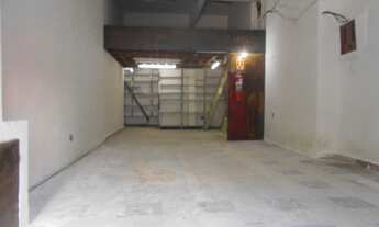 Imagem: Ponto comercial/Loja/Box para aluguel possui