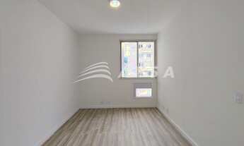 Imagem 7: ÓTIMO APTO DE DOIS QUARTO, COM UM SUÍTE, SALA, COZINHA, DEPENDÊNCIA DE EMPREGADA, UMA VAGA