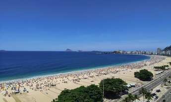 Imagem: Apartamento na avenida Atlântica em Copacabana