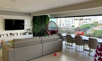 Imagem 4: Andar Alto Totalmente reformado. Lazer de clube