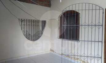 Imagem 2: Casa à venda no Eduardo Gomes&gt