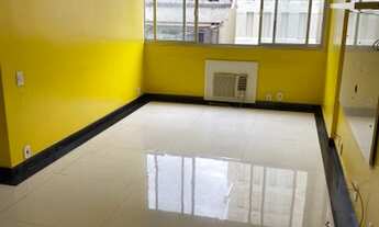 Imagem 2: Apartamento para venda possui 90 metros quadrados com 2 quartos em Copacabana - Rio de Jan