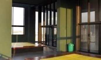 Imagem 2: 1 Dormitório, sala cozinha e uma vaga prédio novo Próximo do Metro Prédio novo