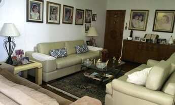 Imagem 4: Apartamento para venda tem 190 metros quadrados com 4 quartos em Copacabana - Rio de Janei