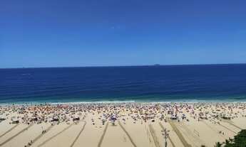 Imagem 2: Apartamento na avenida Atlântica em Copacabana