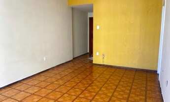 Imagem 4: Apartamento de 03 amplos quartos na Rua Moreira César!