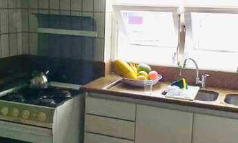 Imagem 6: ¾ amplo, com varanda e 2 garagens, no coração da Graça!