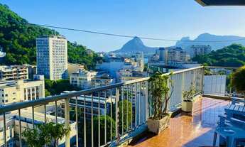 Imagem 3: Cobertura para venda possui 234 metros quadrados com 3 quartos em Humaitá - Rio de Janeiro