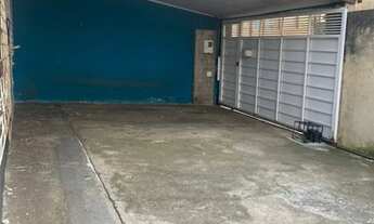 Imagem 3: Sobrado de ESQUINA com ótima localização e com 120m² de AREA construida