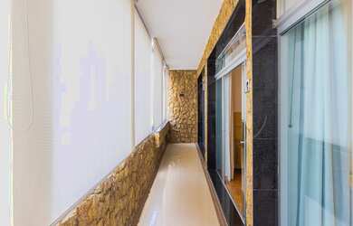 Imagem: Apartamento reformado e espaçoso com três