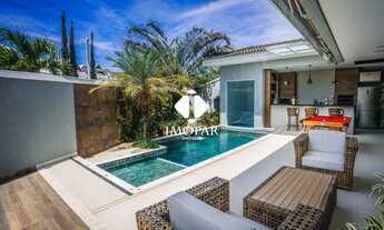 Imagem 2: Casa à venda Blue Houses semi nova montada com armários de excelente qualidade, boa locali