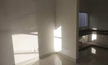 Imagem 3: Vende-se excelente casa com 02 quartos, no bairro Afonso Queiroz em Patos de Minas/MG