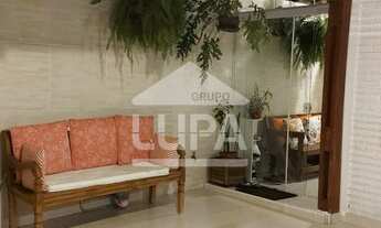 Imagem 2: Sobrado com 3 dormitórios e 3 banheiros para locação no Jardim Leonor Mendes de Barros