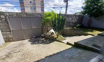 Imagem 2: Casa de 03 quartos - Região Nobre