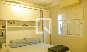 Imagem 5: Casa à Venda - Assunção, 2 Quartos, 115 m2